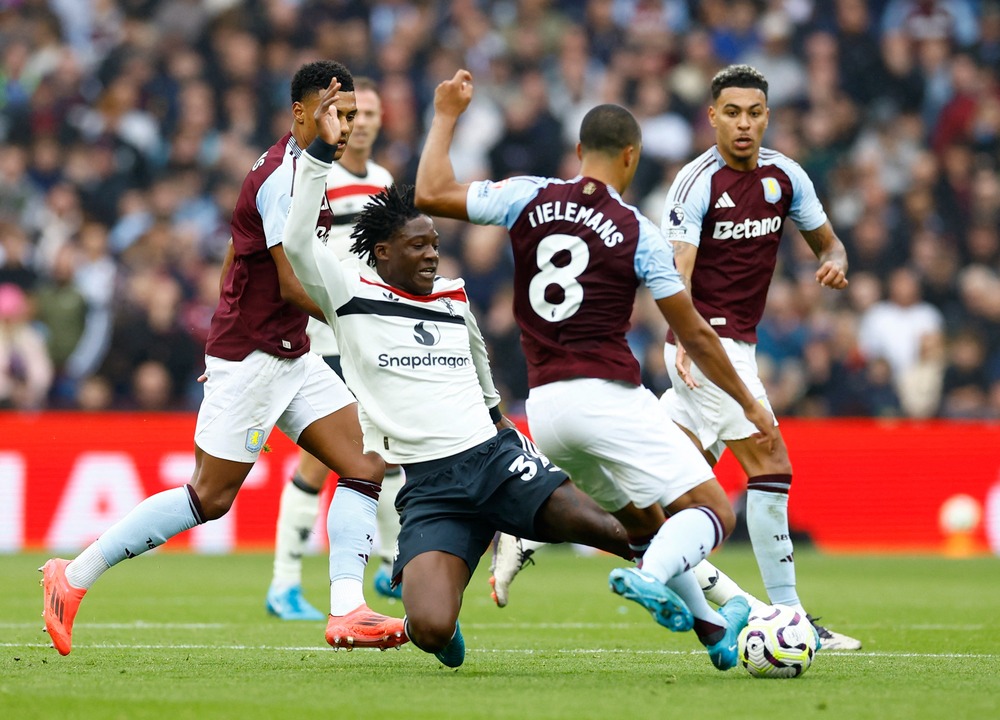 nhan-dinh-soi-keo-aston-villa-vs-manchester-united-luc-23h30-ngay-21-12-2025-1
